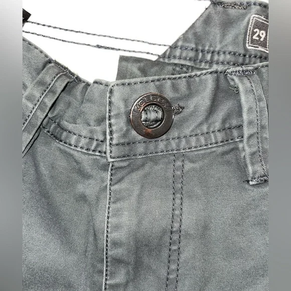 VOLCOM Men’s pants olive green size 29